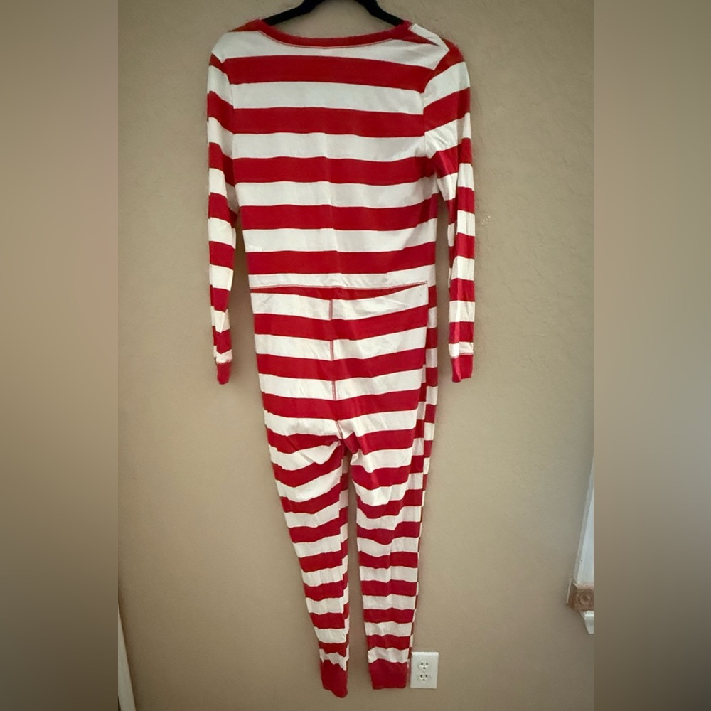 Old Navy ❤️Like New❤️ Red and White Striped Onesie Pajamas - Picture 6 of 8